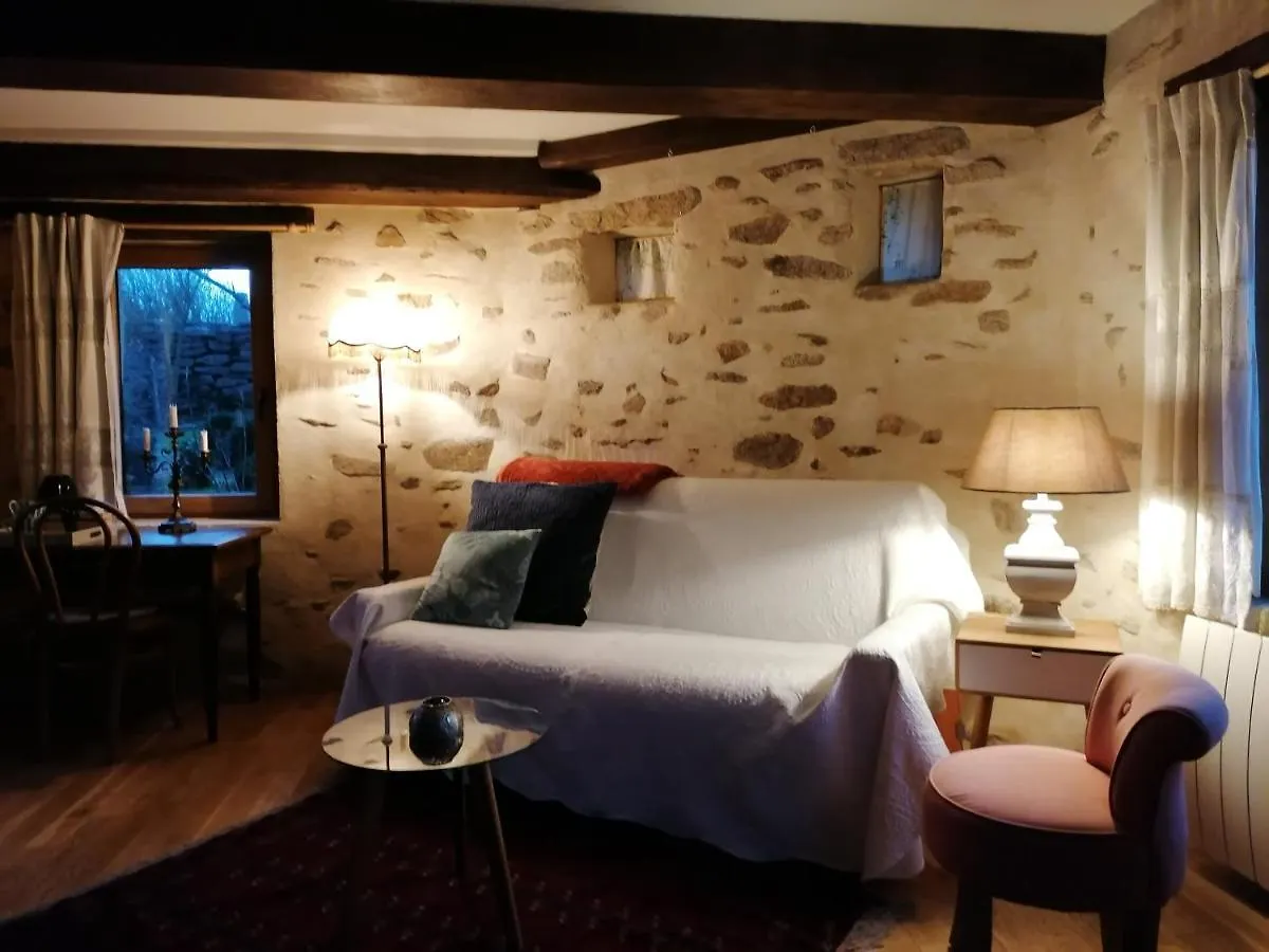 Couette-café Bed and Breakfast La Tour du Bois Dormant à Plozévet France
