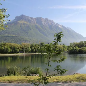 Juste Pour Le Plaisir , Saint-Pierre-dʼAlbigny France